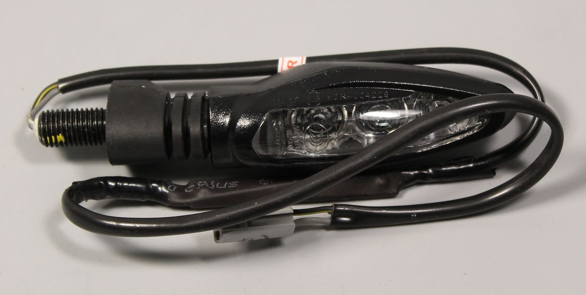 Поворотник задний правый KTM 90514036100 JY401025 BAJAJ