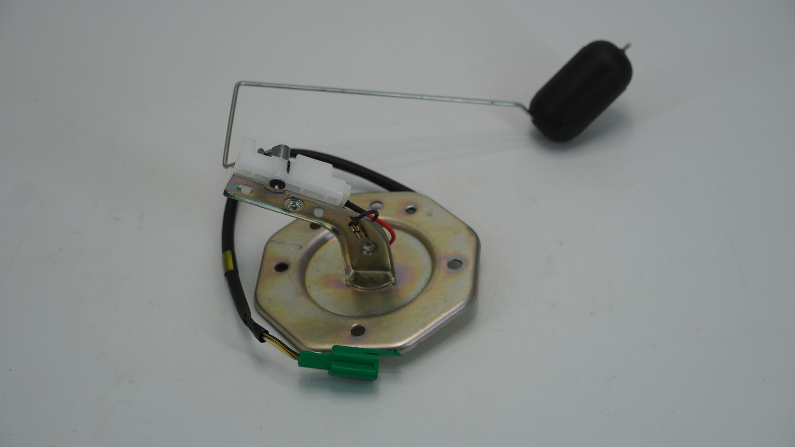 Датчик уровня топлива JR402600 BAJAJ