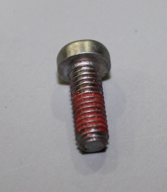 Болт  (M6 X 20) DH151040 BAJAJ