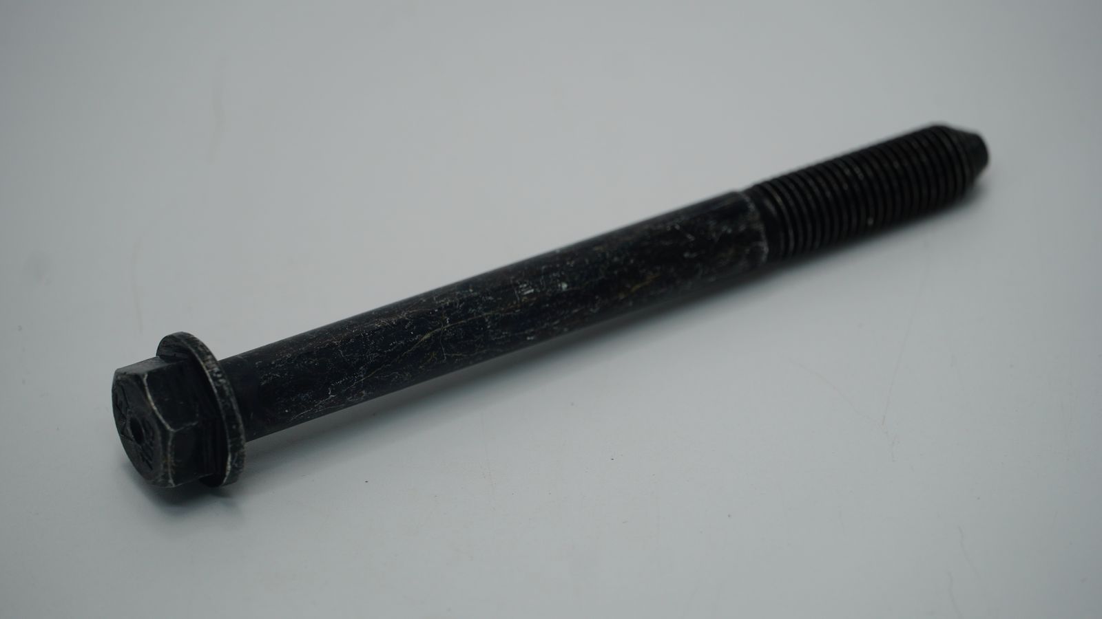 Болт M10x1.25 LAD00284 BAJAJ