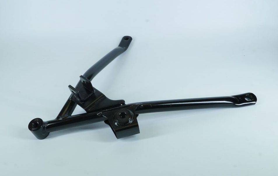 Кронштейн подножки, правый PF113068 BAJAJ