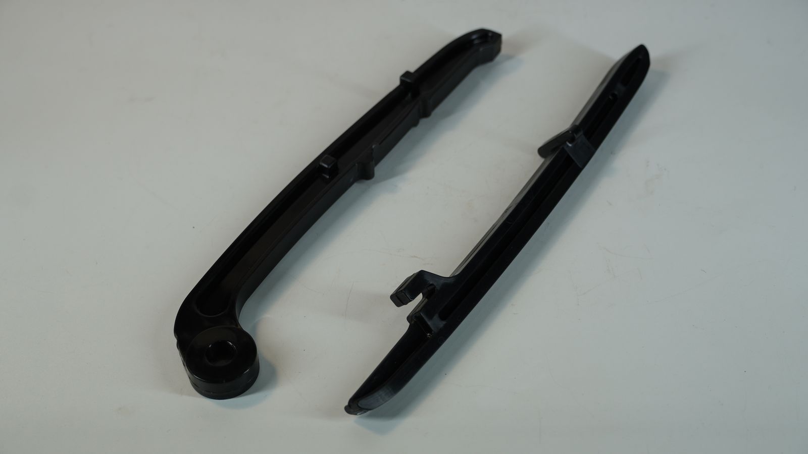 Башмак натяжителя + успокоитель, комплект 36JR0037 BAJAJ