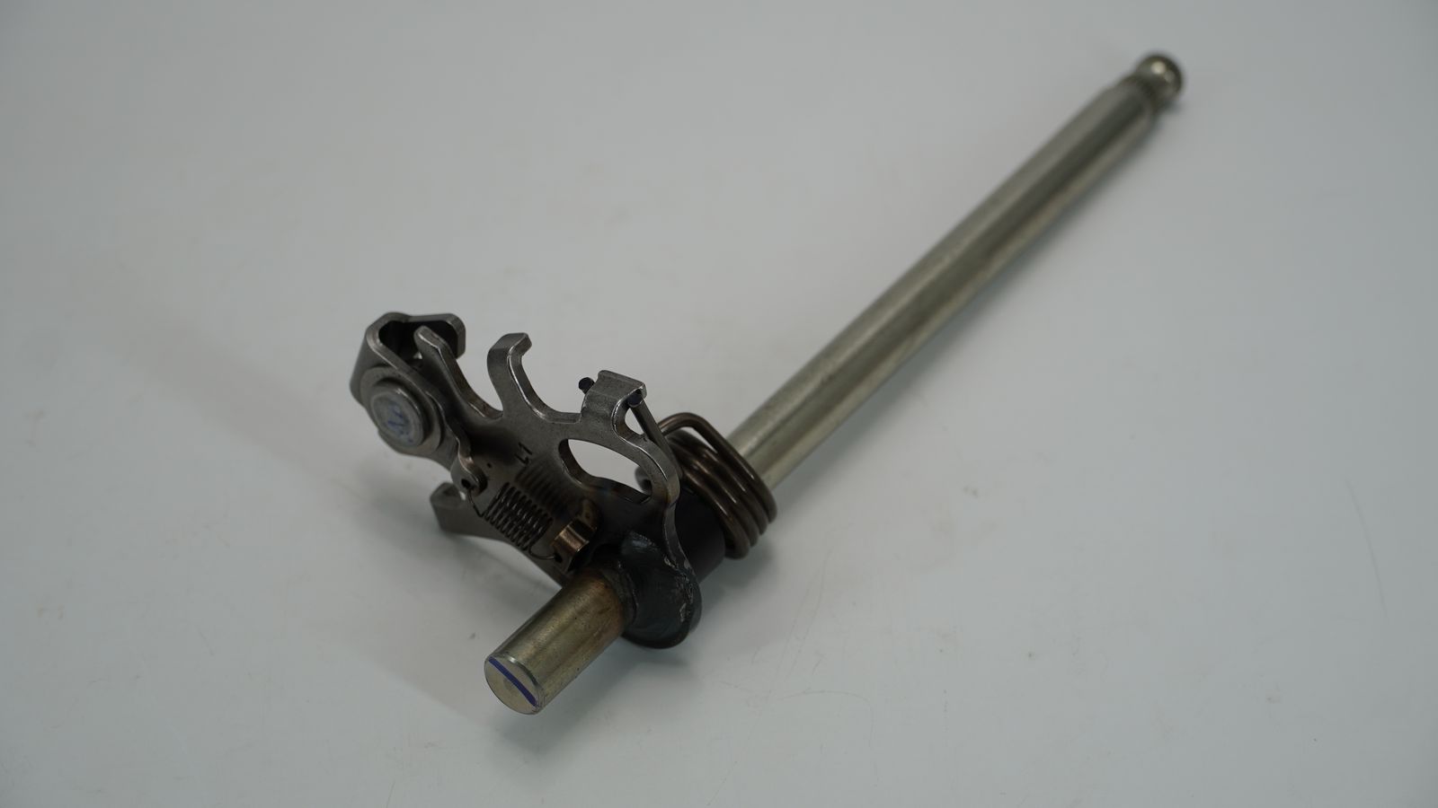 Вал педали перелючения КПП PD561229 BAJAJ