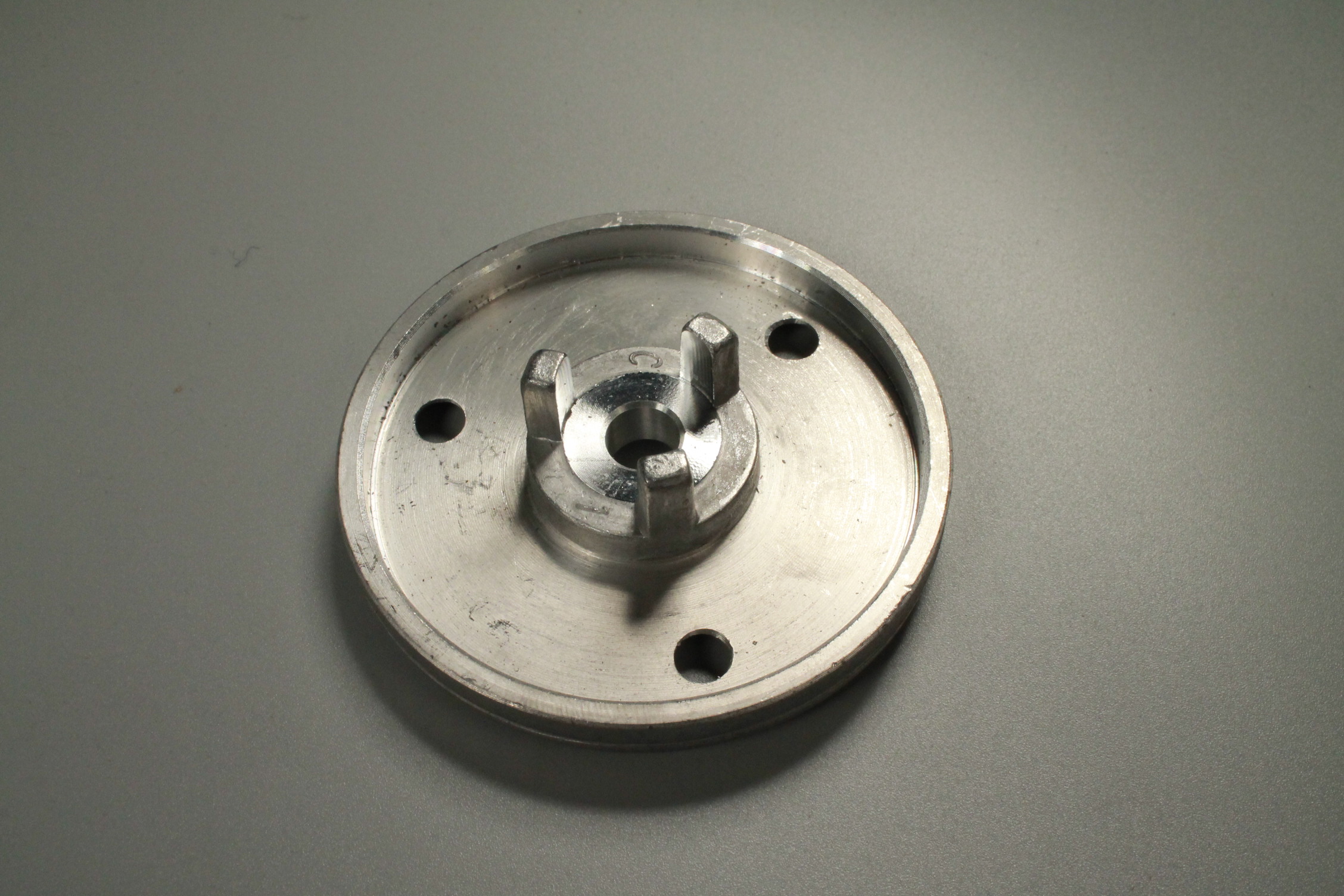 Крышка масляной центрифуги DH101065 BAJAJ