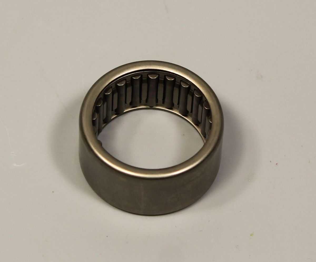 Подшипник игольчатый шестерни стартера  25X32X16 BF621402 BAJAJ