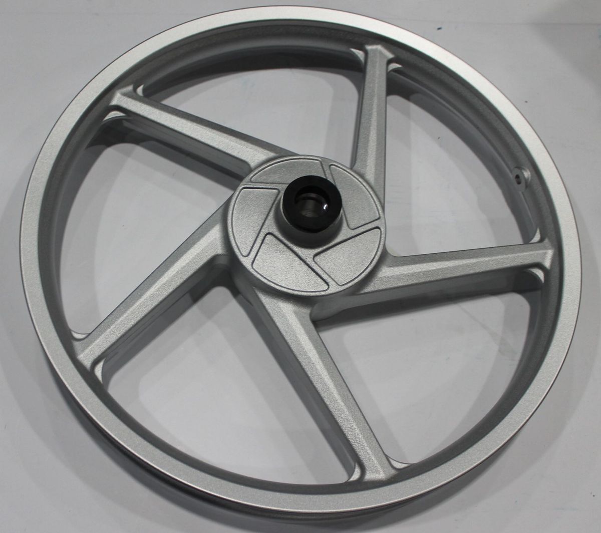 Диск колеса передний 1.40 X 17 DM151320 BAJAJ