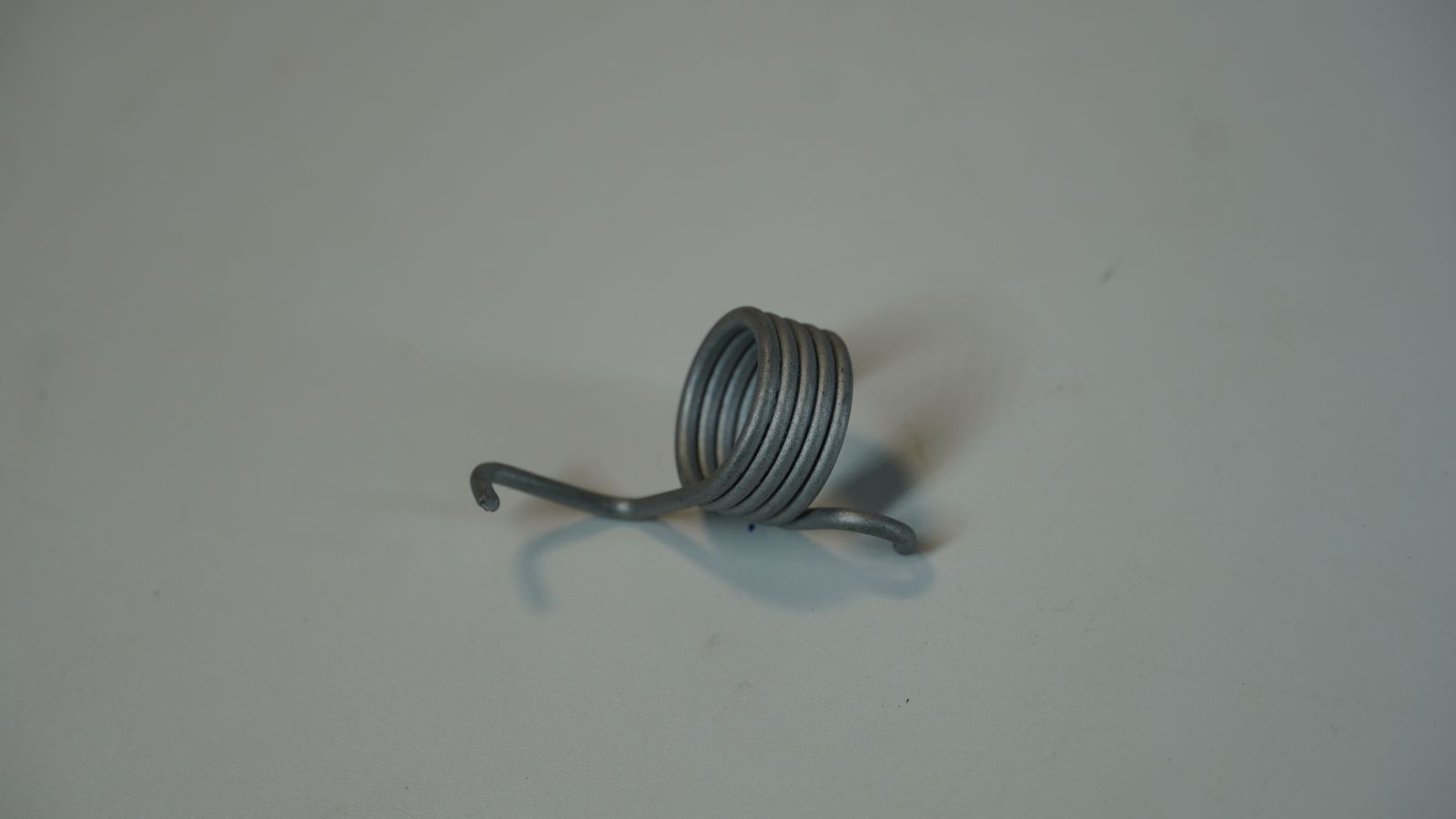 Пружина возвратная JG551017 BAJAJ