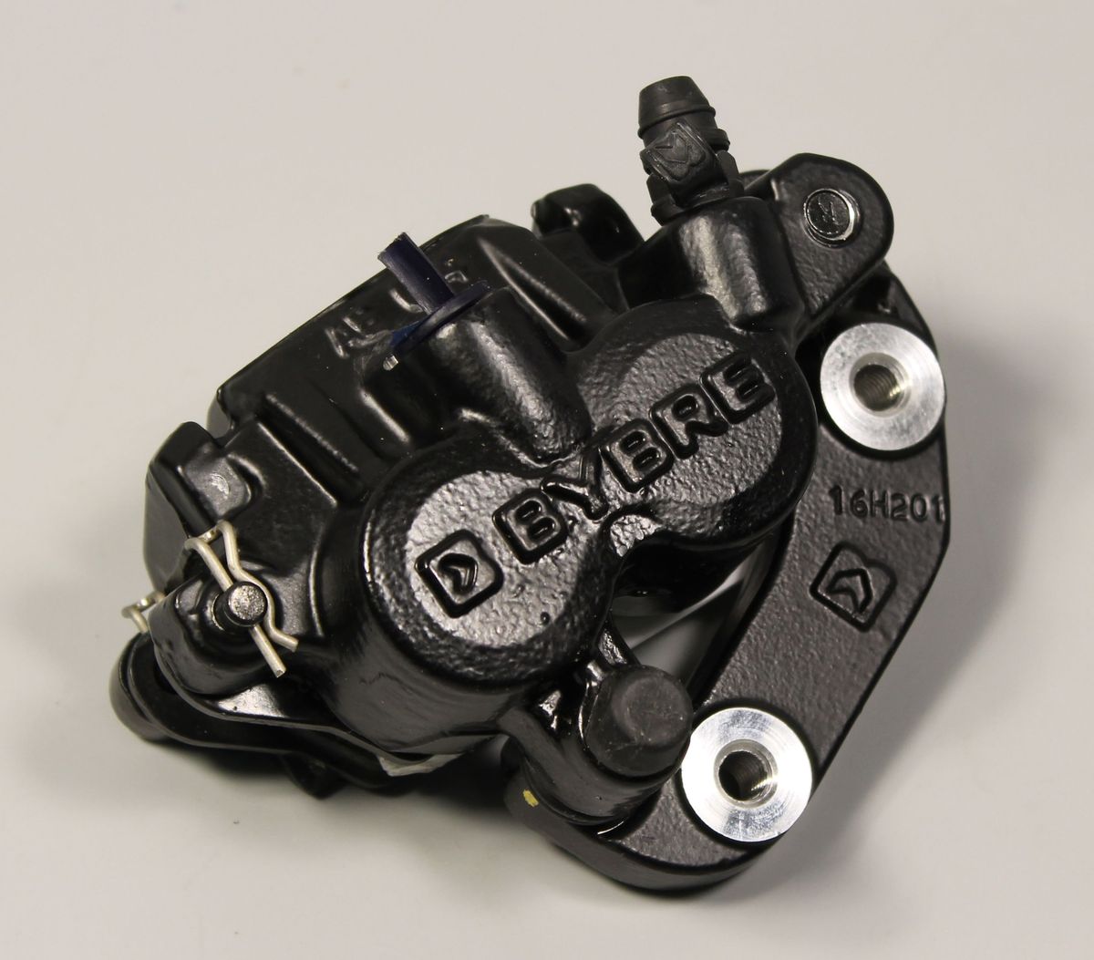 Суппорт тормозной передний в сборе PD131813 BAJAJ