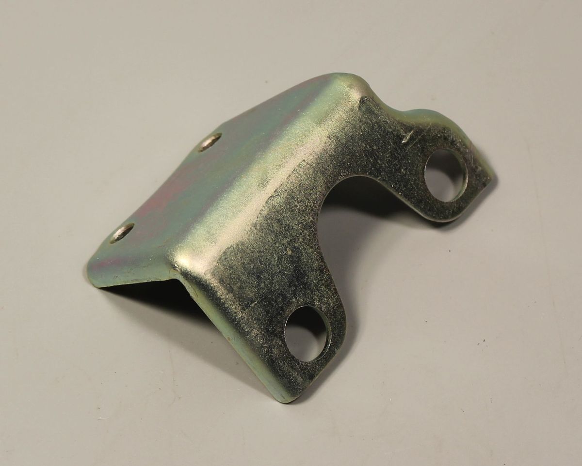 Скоба крепления SAI JL113827 BAJAJ