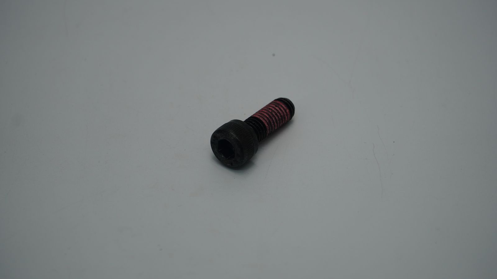 Болт M8x1.25 LAC00185 BAJAJ