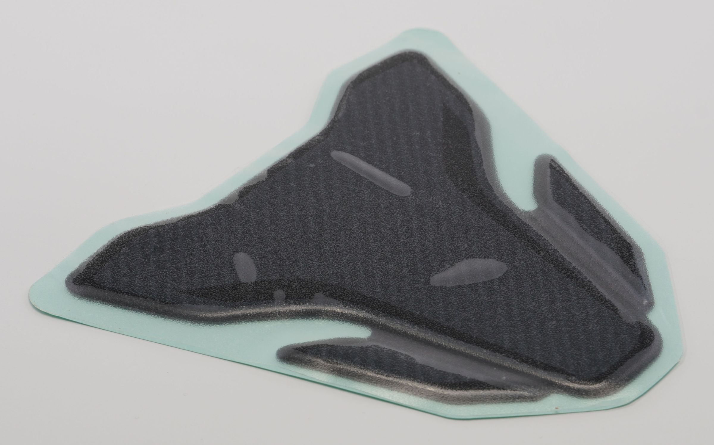 Наклейка на бак центральная SPARKLING BLACK JF233473 BAJAJ