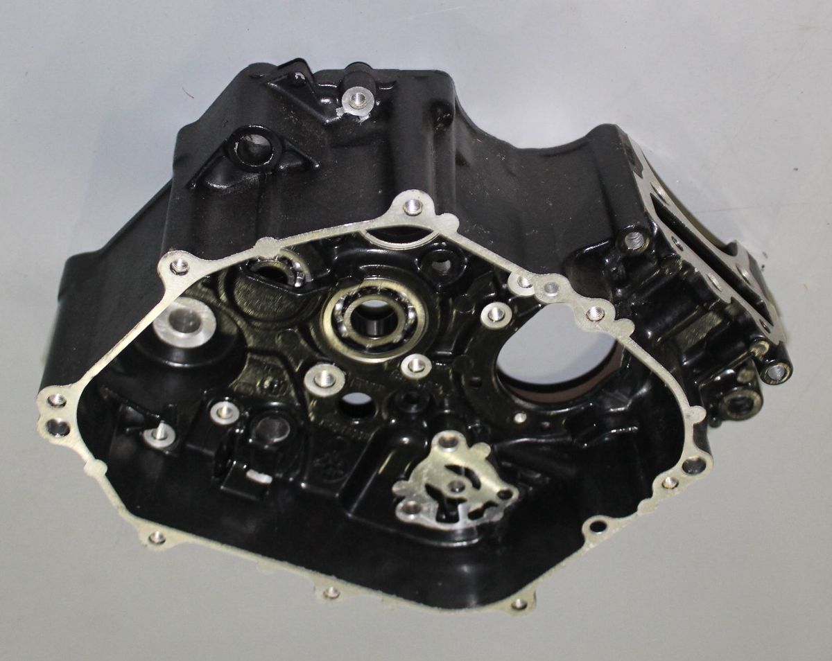 Половинка картера, правая 36PA0211 BAJAJ