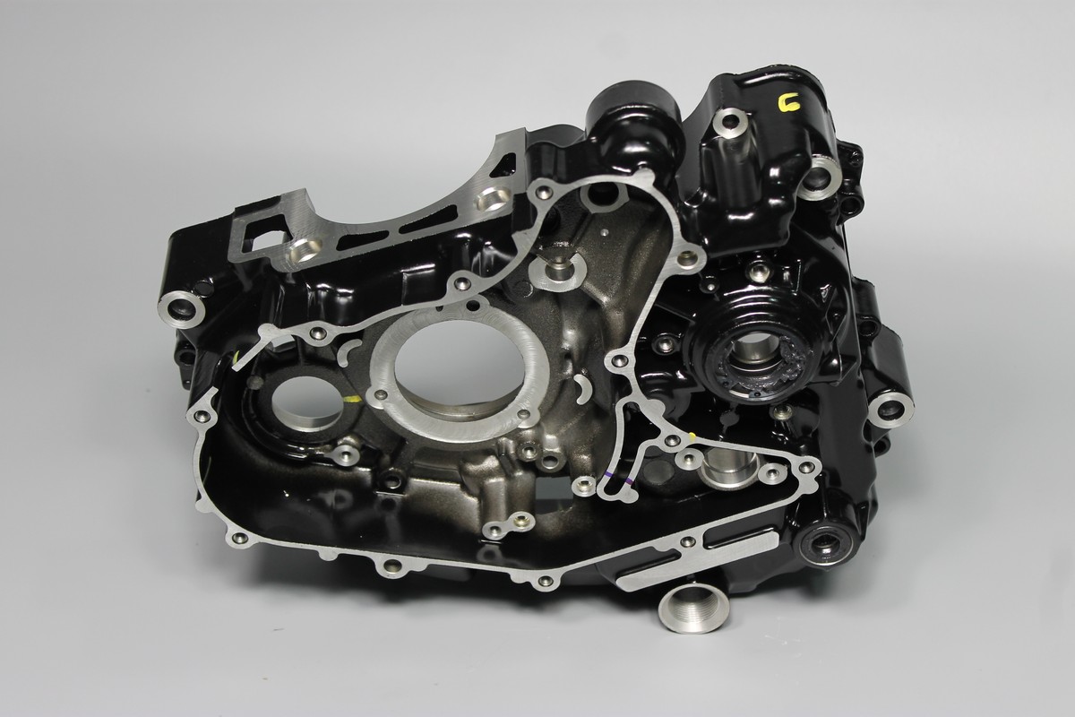 Картер двигателя левый, в сборе 36DT0080 BAJAJ