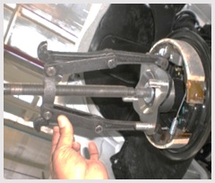 Съемник для снятия ступиц 37154005 BAJAJ