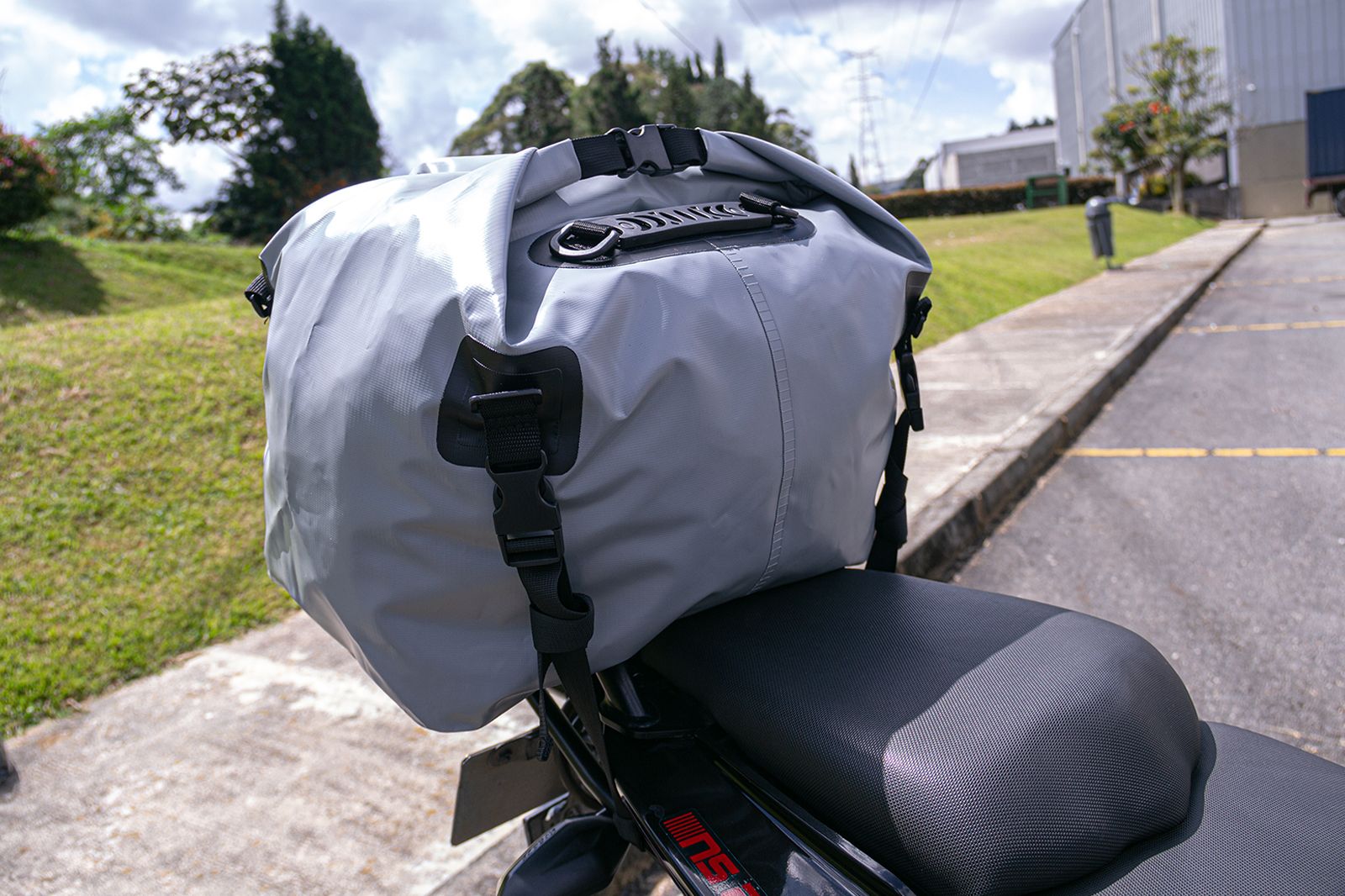 Сумка водонепроницаемая универсальная FIREPARTS, для мотоцикла, 40 л PN007013 FIREPARTS