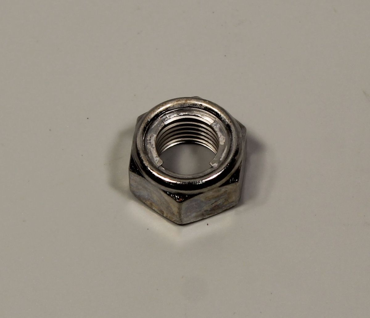 Гайка оси колес LCJ00005 BAJAJ