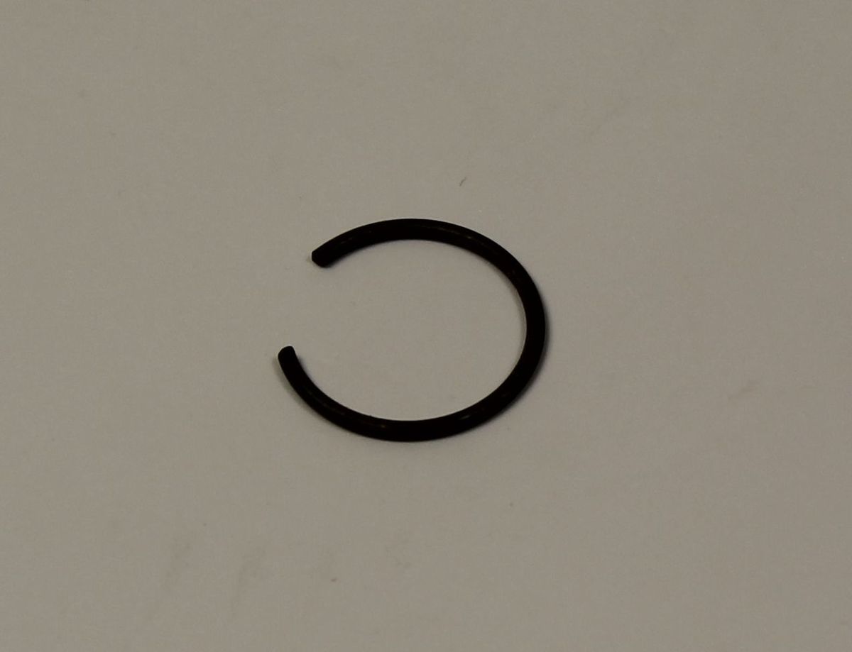 Кольцо стопорное поршневого пальца JF521300 BAJAJ