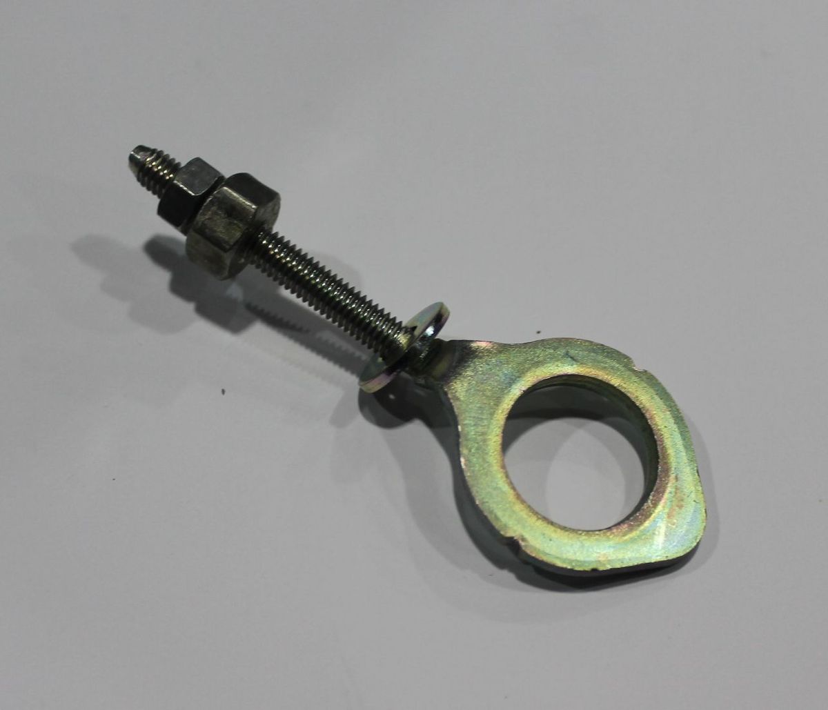 Натяжитель приводной цепи левый 52DZ0047 BAJAJ