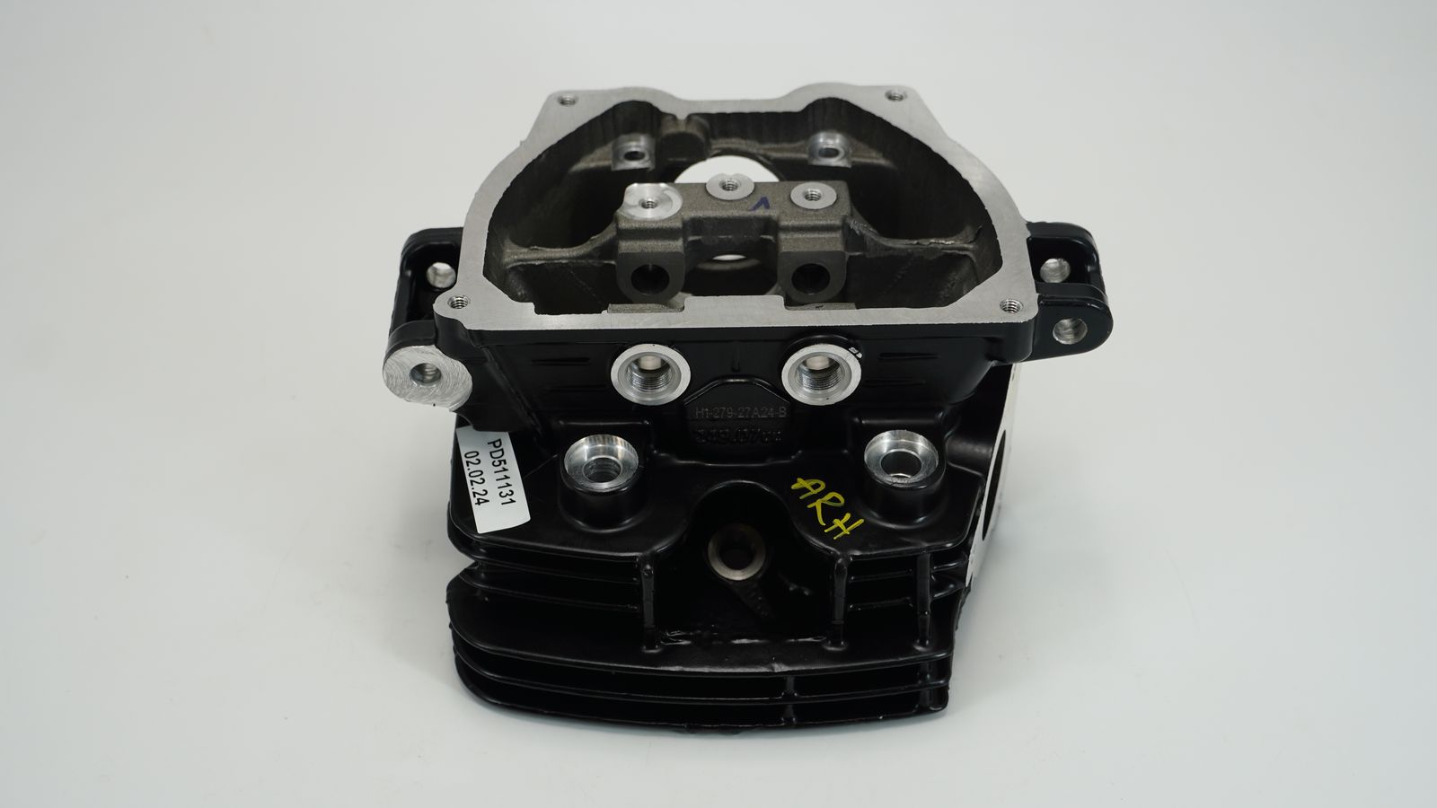 Головка блока цилиндра PD511131 BAJAJ