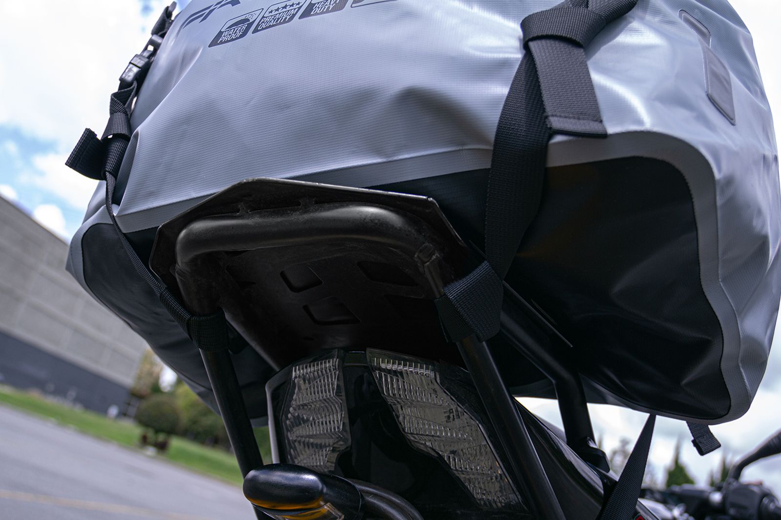 Сумка водонепроницаемая универсальная FIREPARTS, для мотоцикла, 40 л PN007013 FIREPARTS