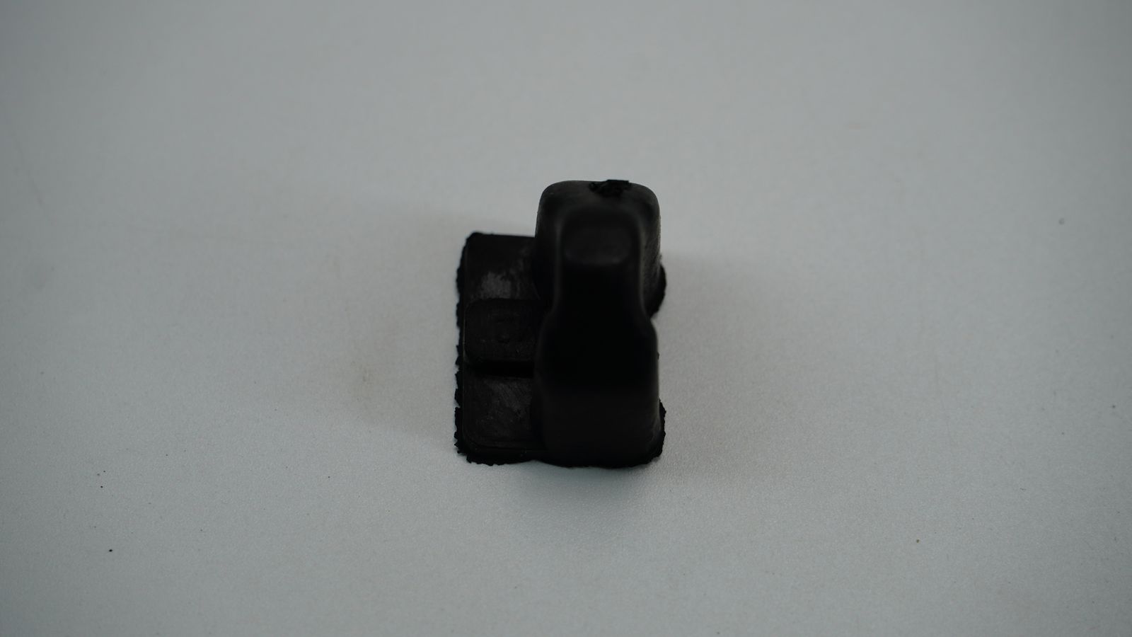 Втулка крепления пластика JZ181322 BAJAJ