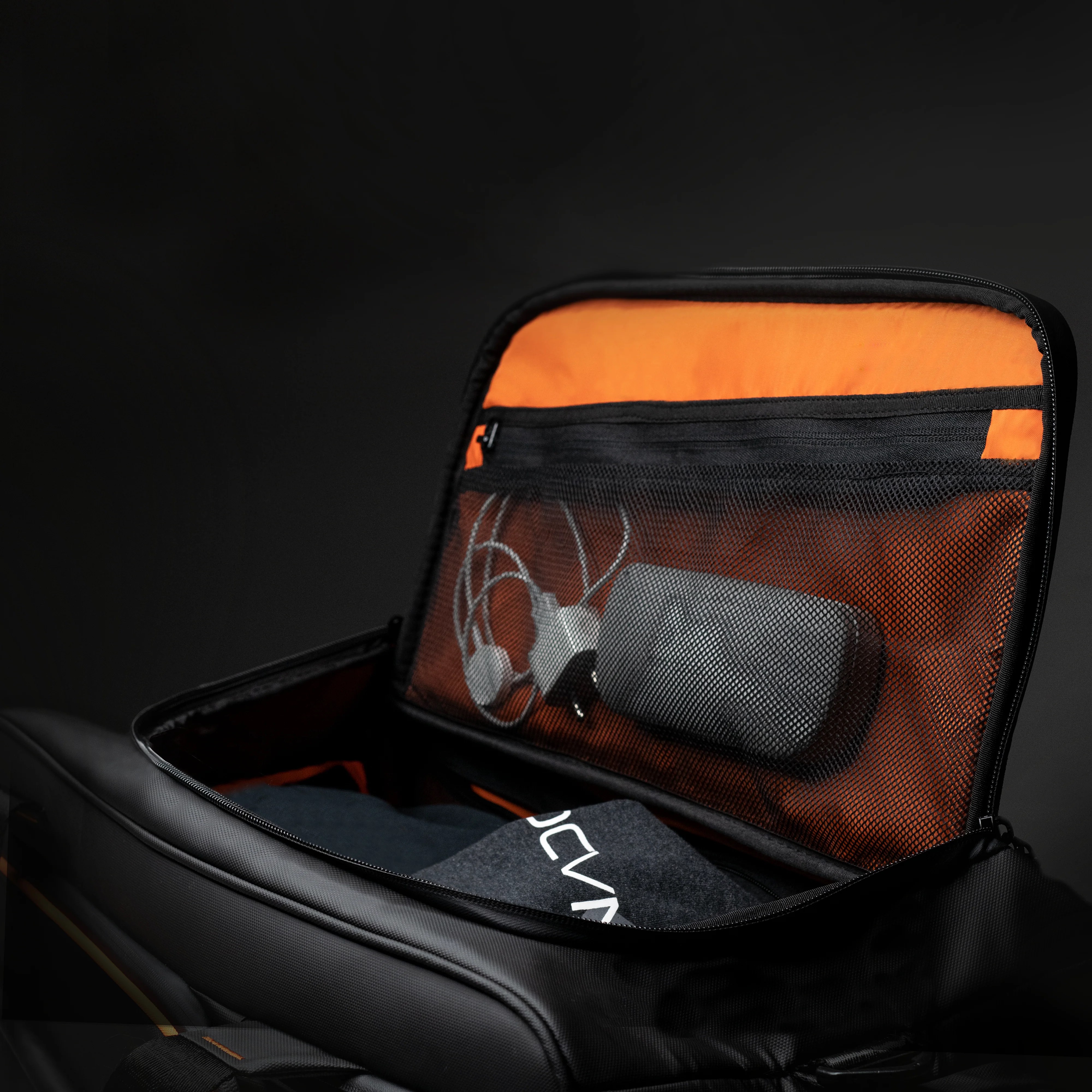 Сумка спортивно-дорожная Duffle CARBONADO, цвет чёрный CN08008701 CARBONADO