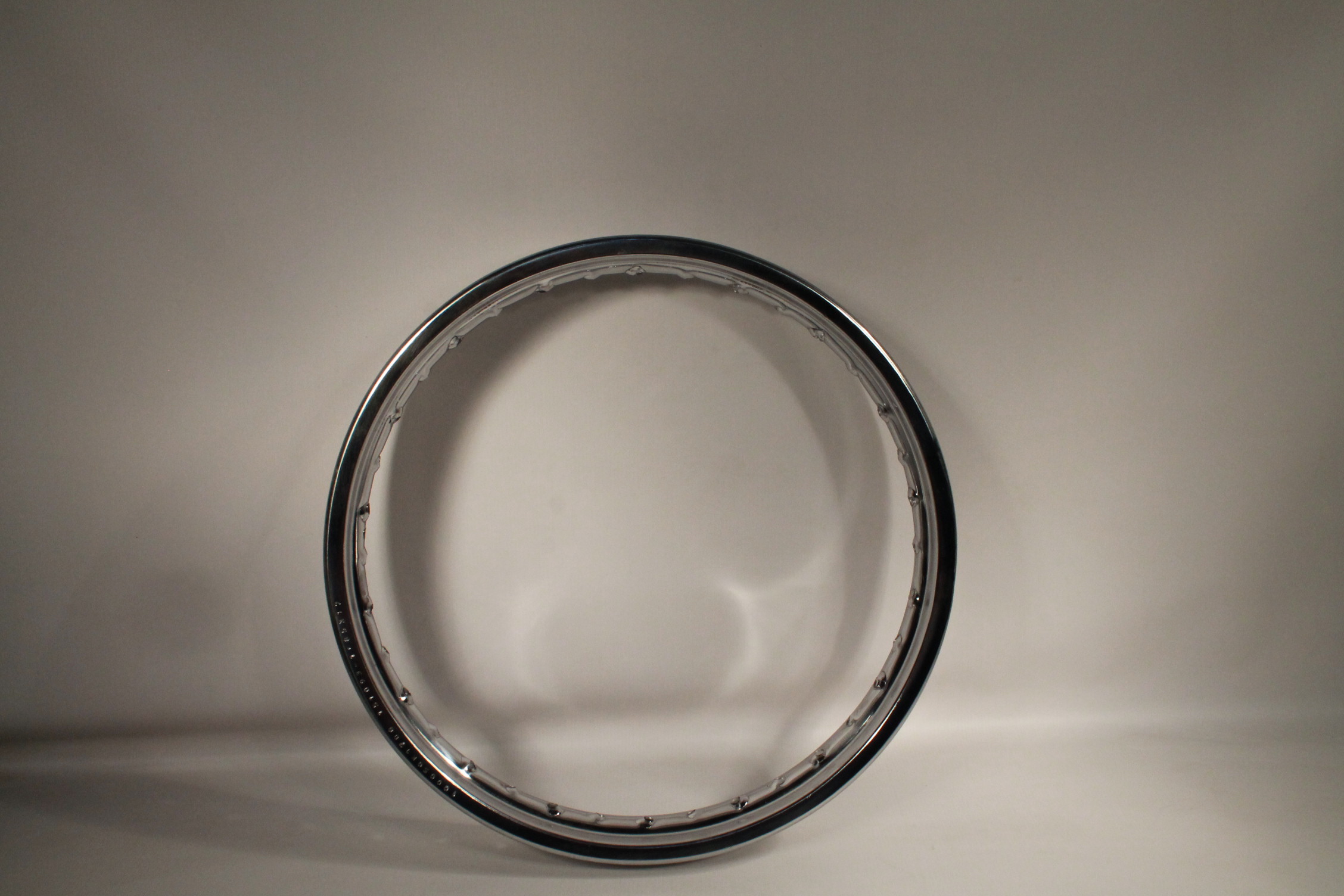 Обод колесный передний DG151093 BAJAJ