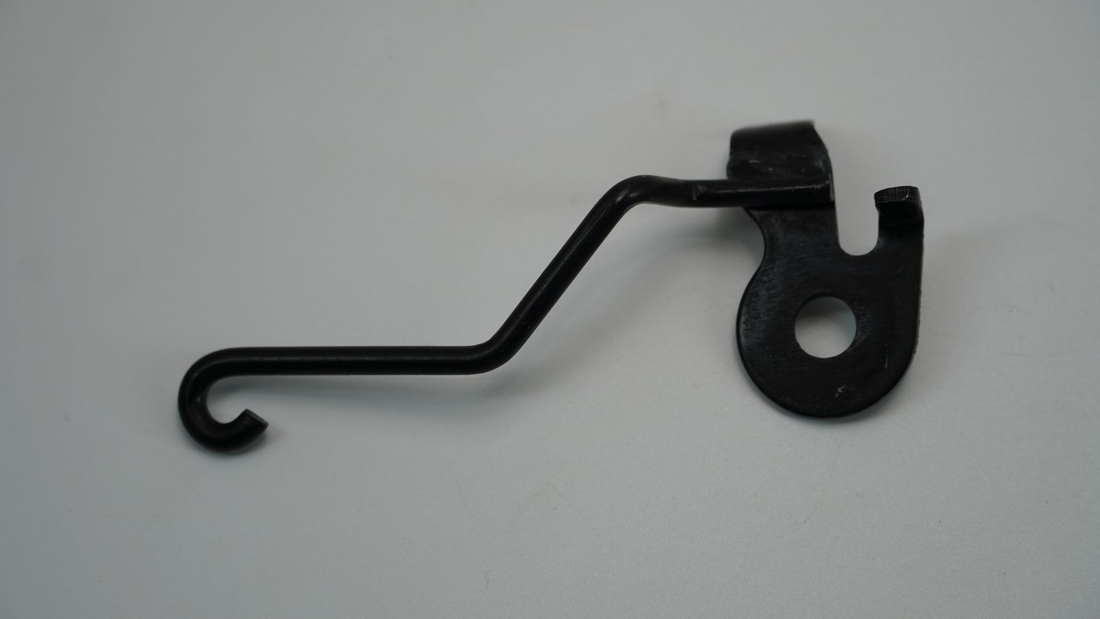 Фиксатор радиатора JR113852 BAJAJ