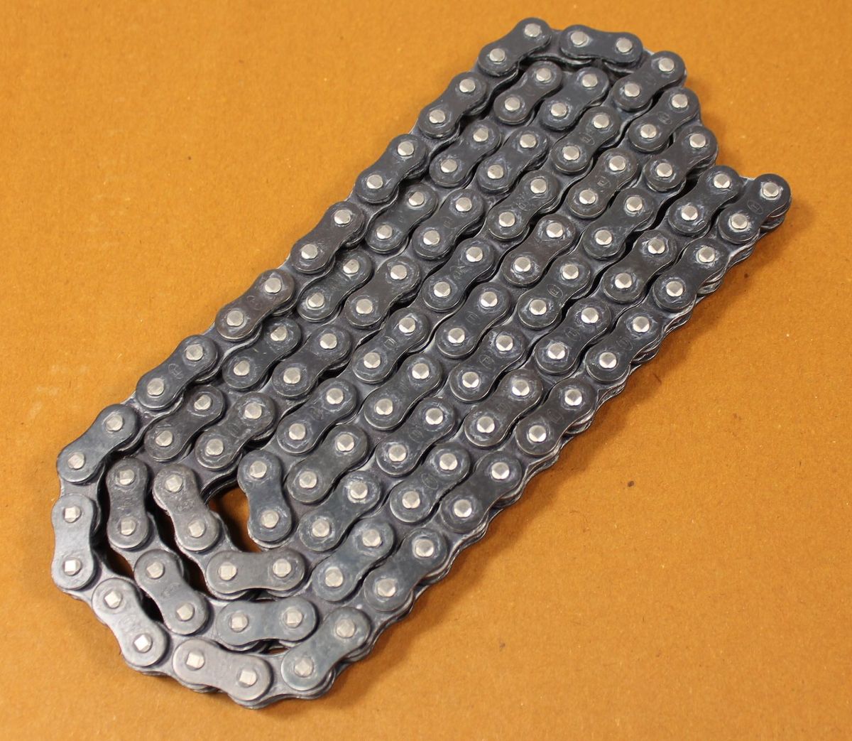 Цепь приводная 520/120 JF141001 BAJAJ