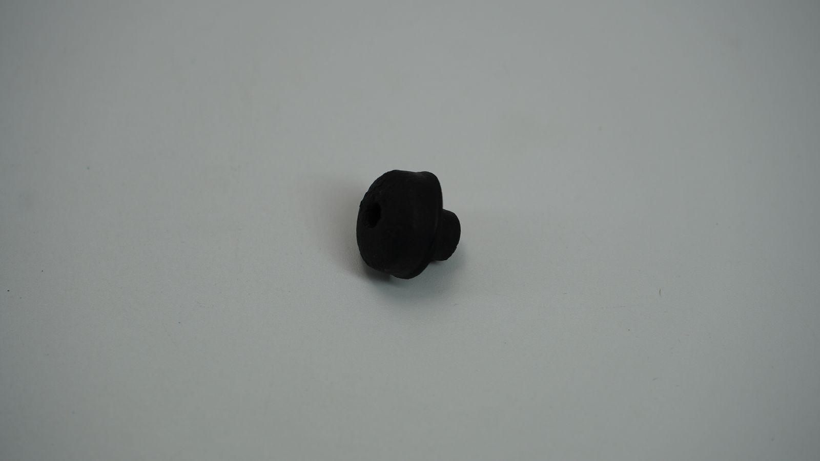 Демпфер бокового пластика JZ181271 BAJAJ