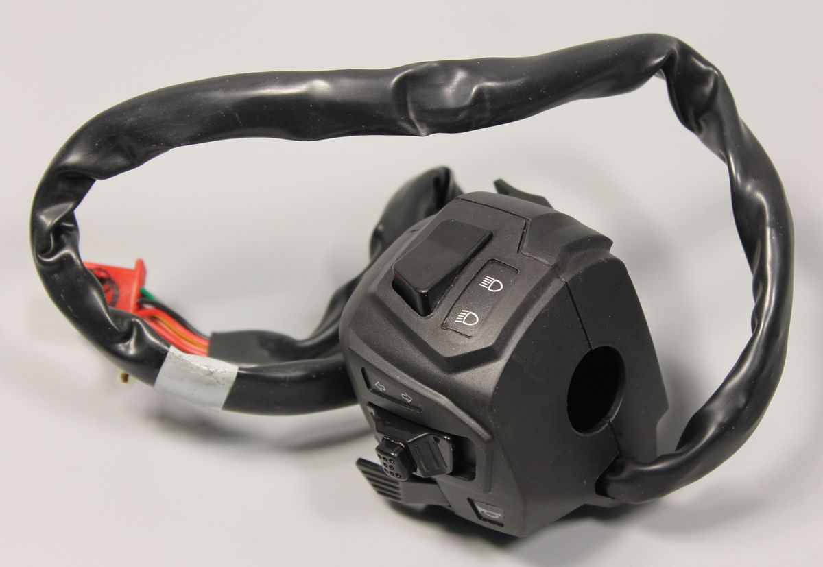 Пульт управления на руле, левый, 12V JL401409 BAJAJ