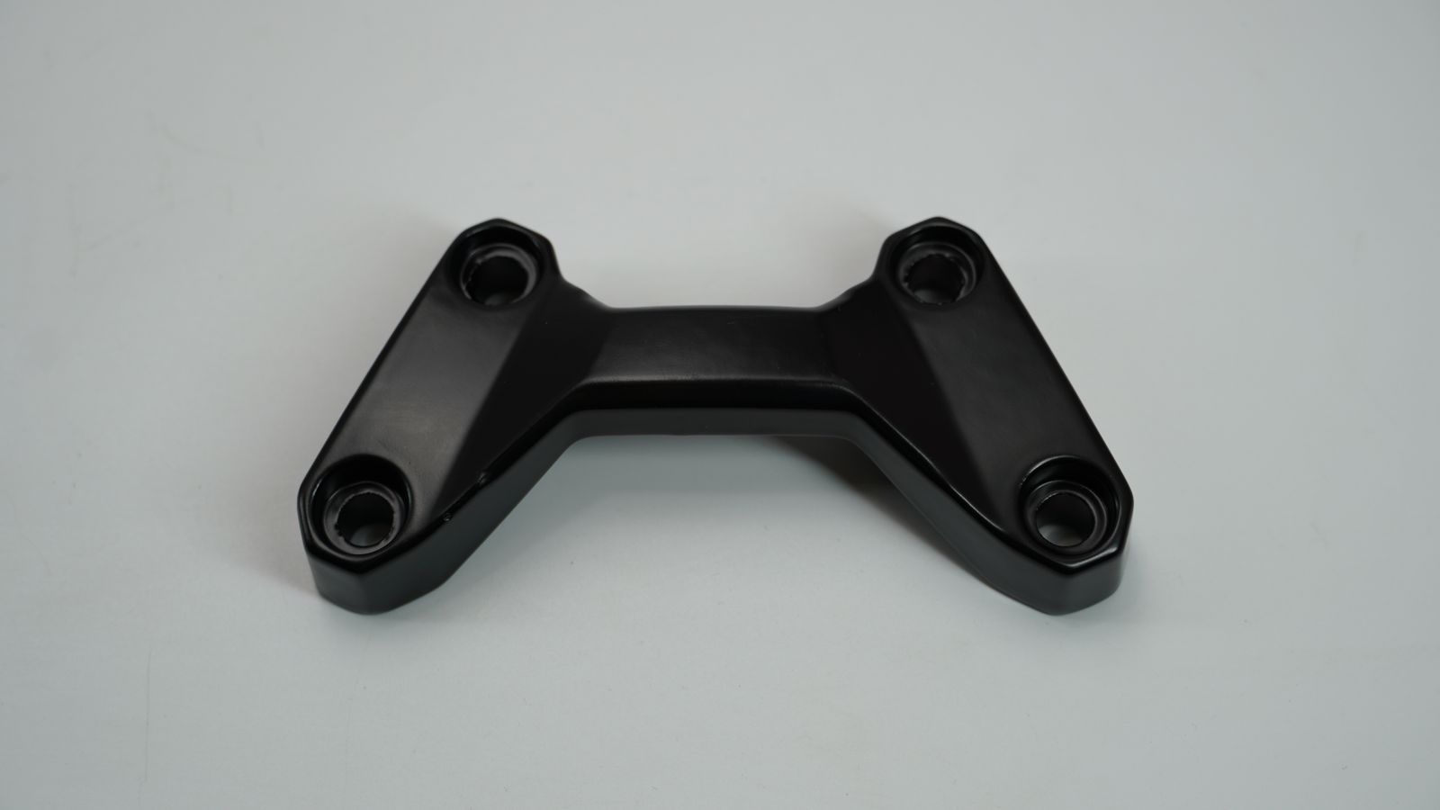 Кронштейн руля верхний 56JR9TY9 BAJAJ