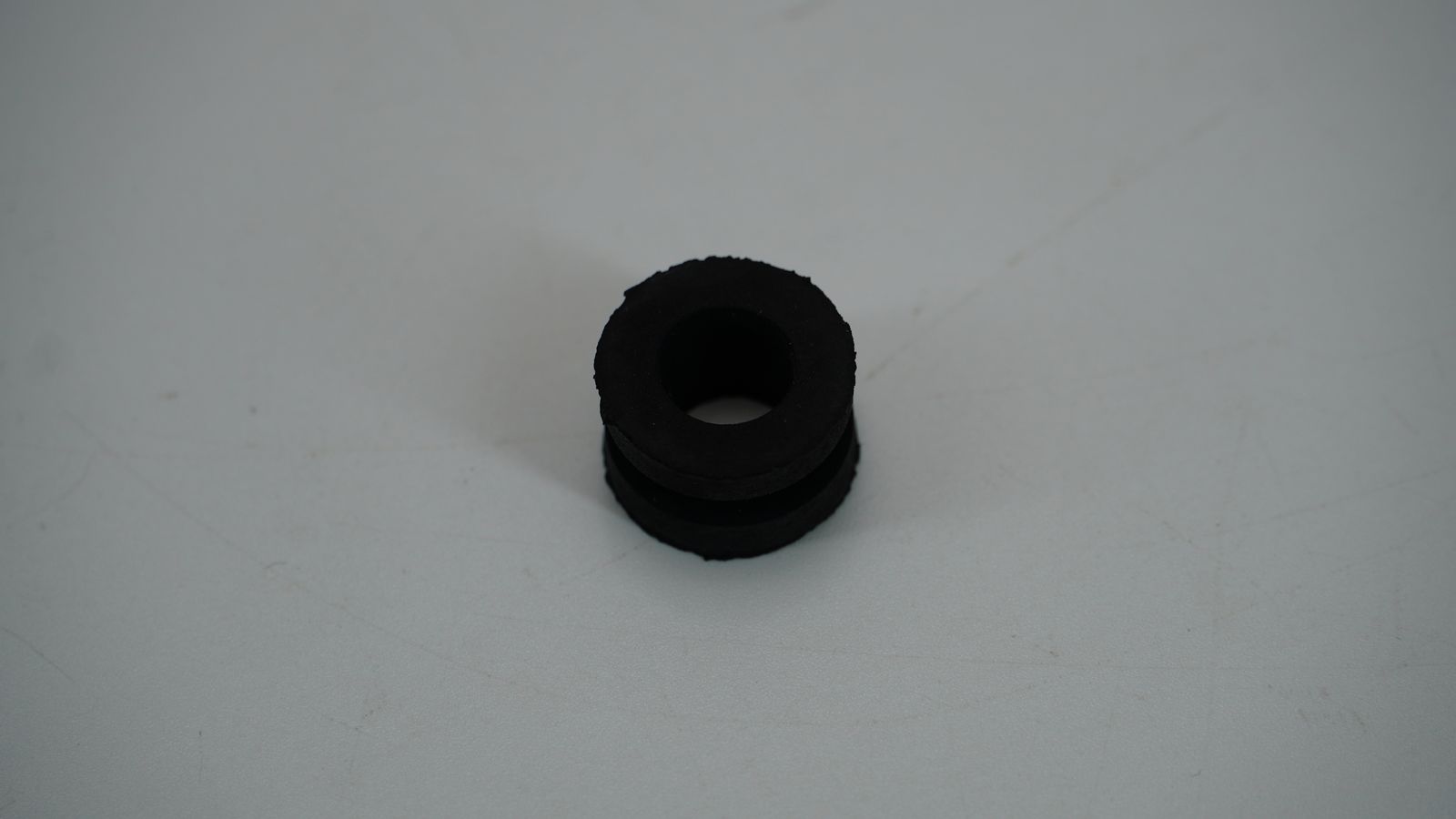 Втулка крепления стоп сигнала JH181234 BAJAJ