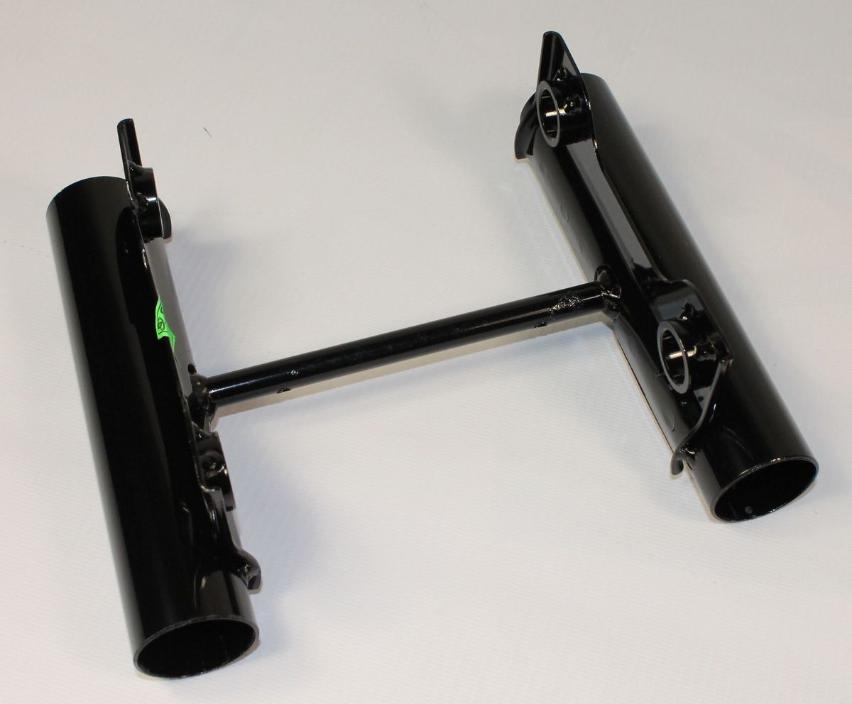 Кронштейн крепления фары PF121024 BAJAJ