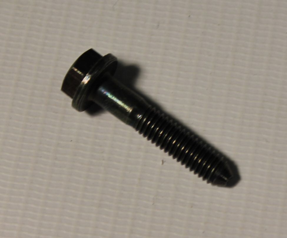 Болт M6X1XL 30 LAD00113 BAJAJ