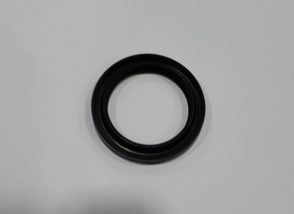 Сальник ступицы колеса 31151014 BAJAJ