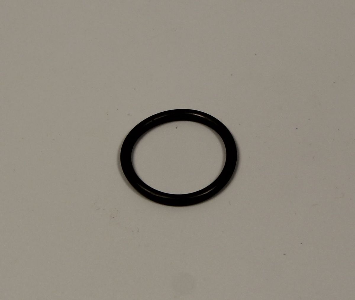 Кольцо уплотнительное нижнего патрубка ОЖ LJA00005 BAJAJ