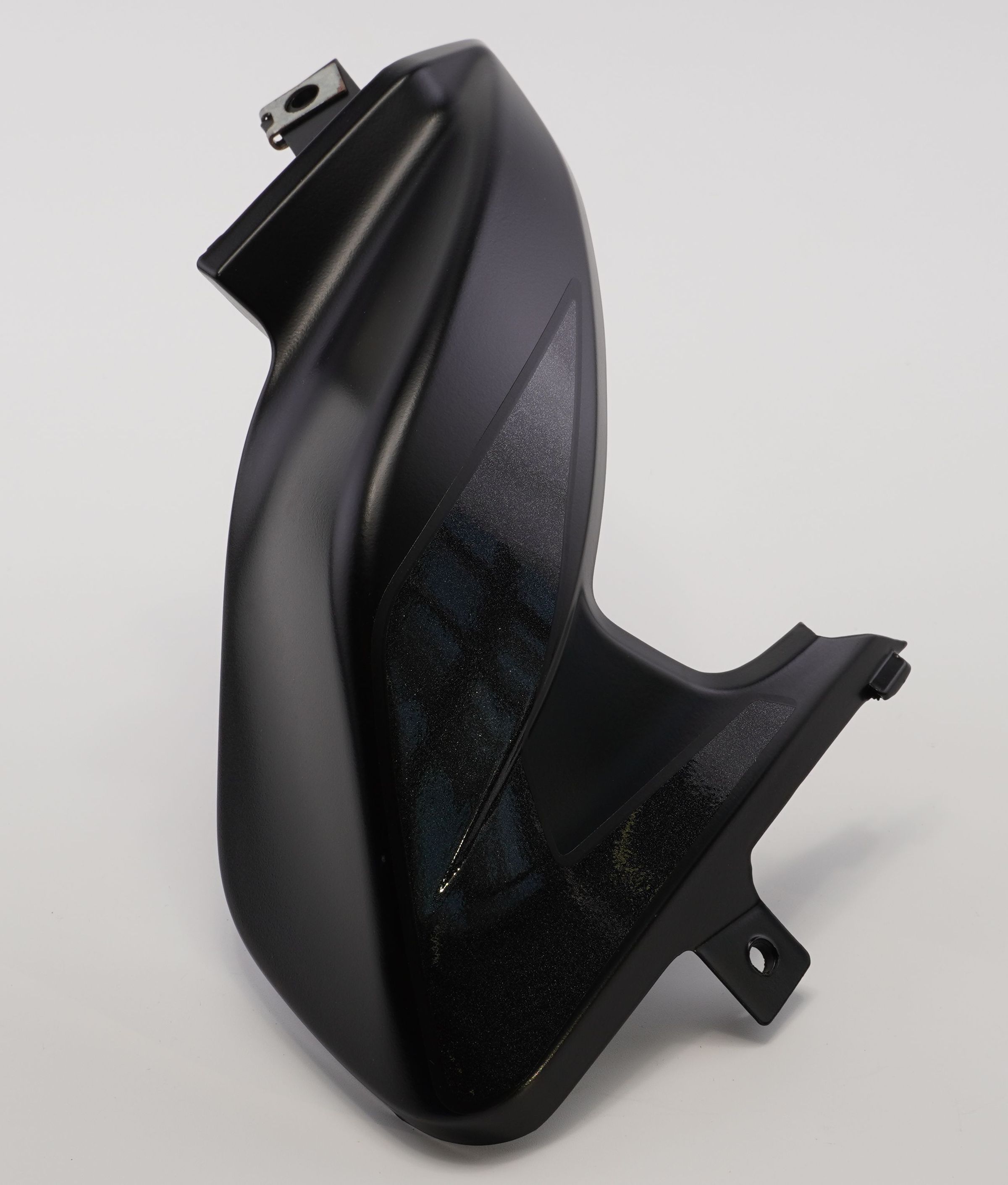 Пластик фары левый Spark Blk+Decal 52JF2323 BAJAJ