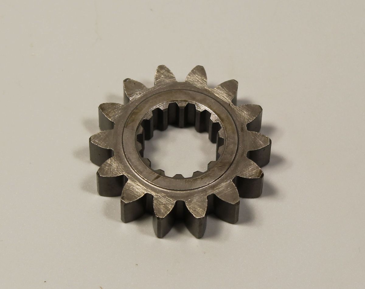 Шестерня 2-ой передачи первичного вала, 90233002000 JY551228 BAJAJ