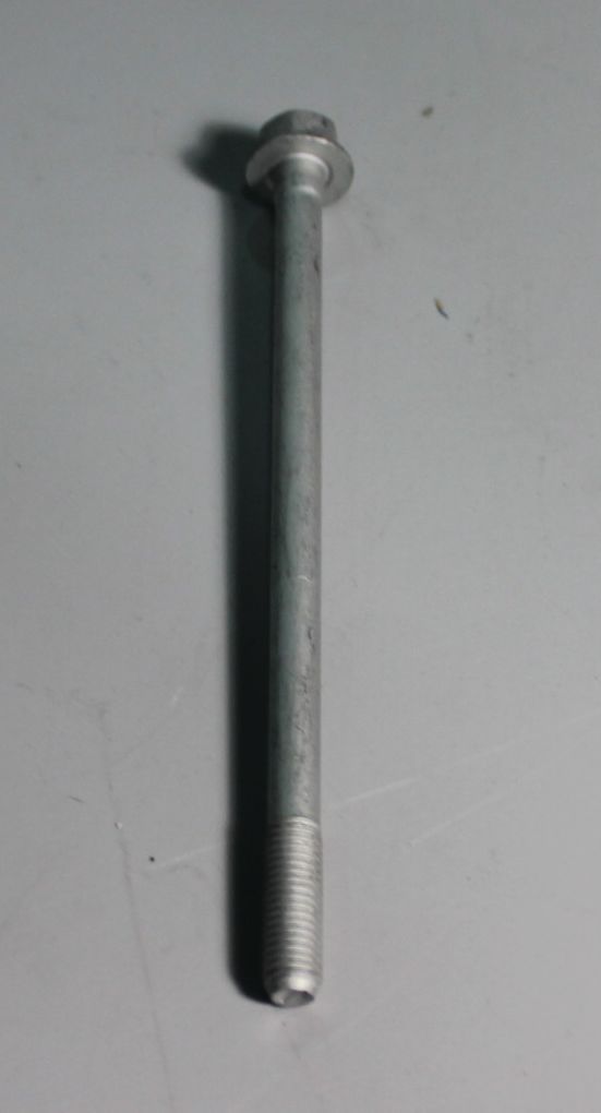 Болт M8*144.5 BM150 PF511021 BAJAJ