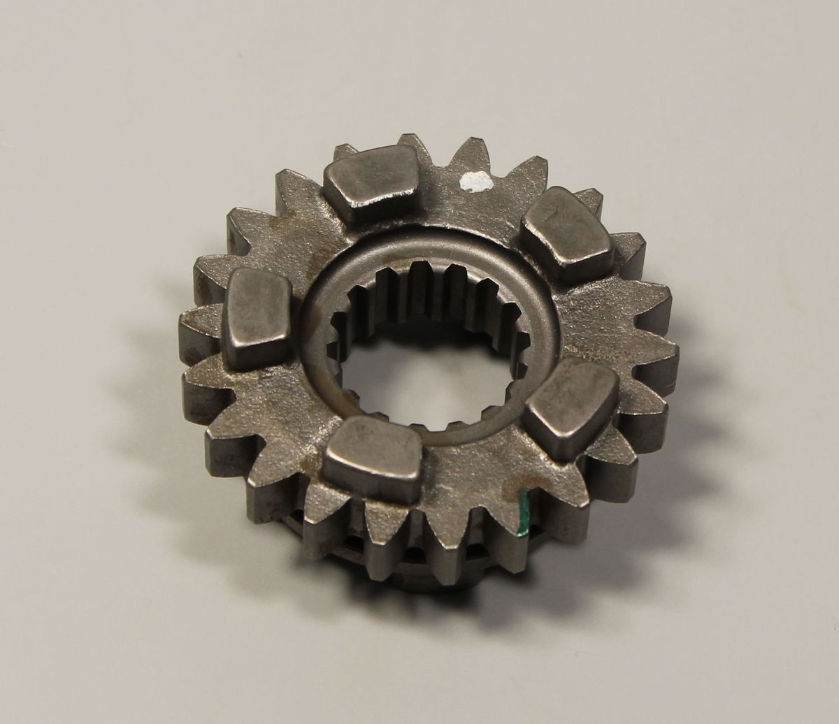 Шестерня 5-ой передачи вторичного вала, 90233015000 JY551236 BAJAJ