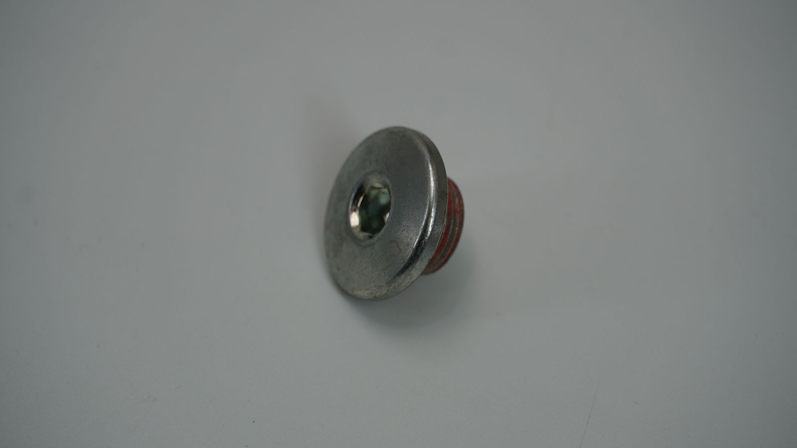 Заглушка вала рокера PD511085 BAJAJ