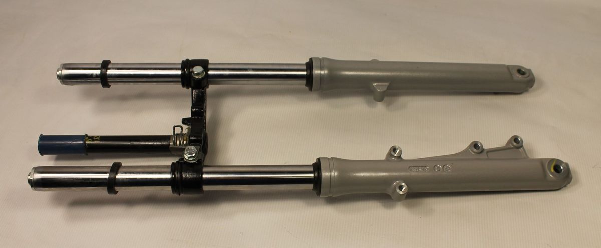 Вилка передняя в сборе PF121035 BAJAJ