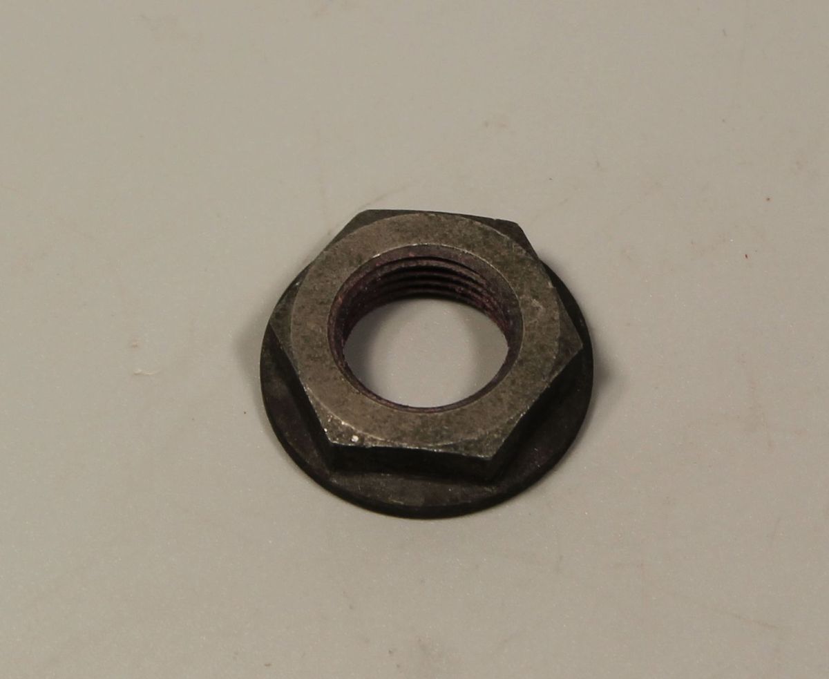 Гайка (М16х1.5Х10) коленвала KTM 90230029000 LCG00002 BAJAJ