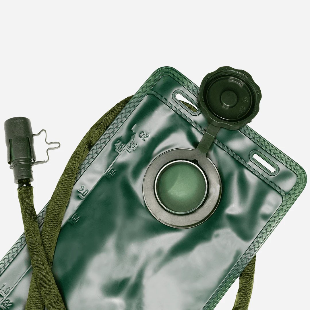 Поилка-гидропакет 2,5л CARBONADO, для рюкзака  CN021405 CARBONADO