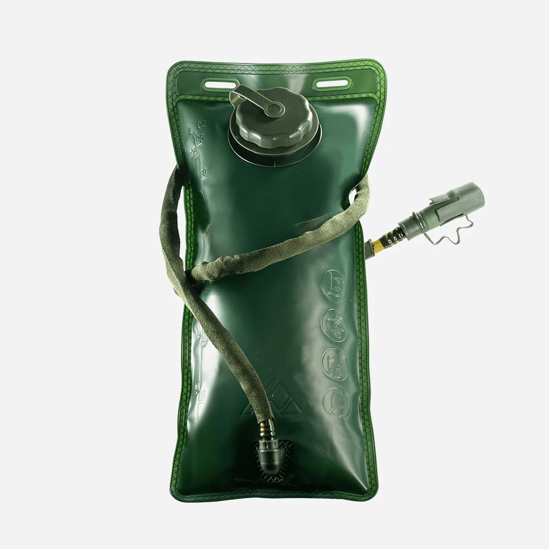 Поилка-гидропакет 2,5л CARBONADO, для рюкзака 