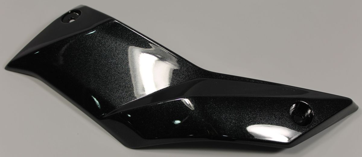 Пластик плуга левый, черный 56JL3831 BAJAJ