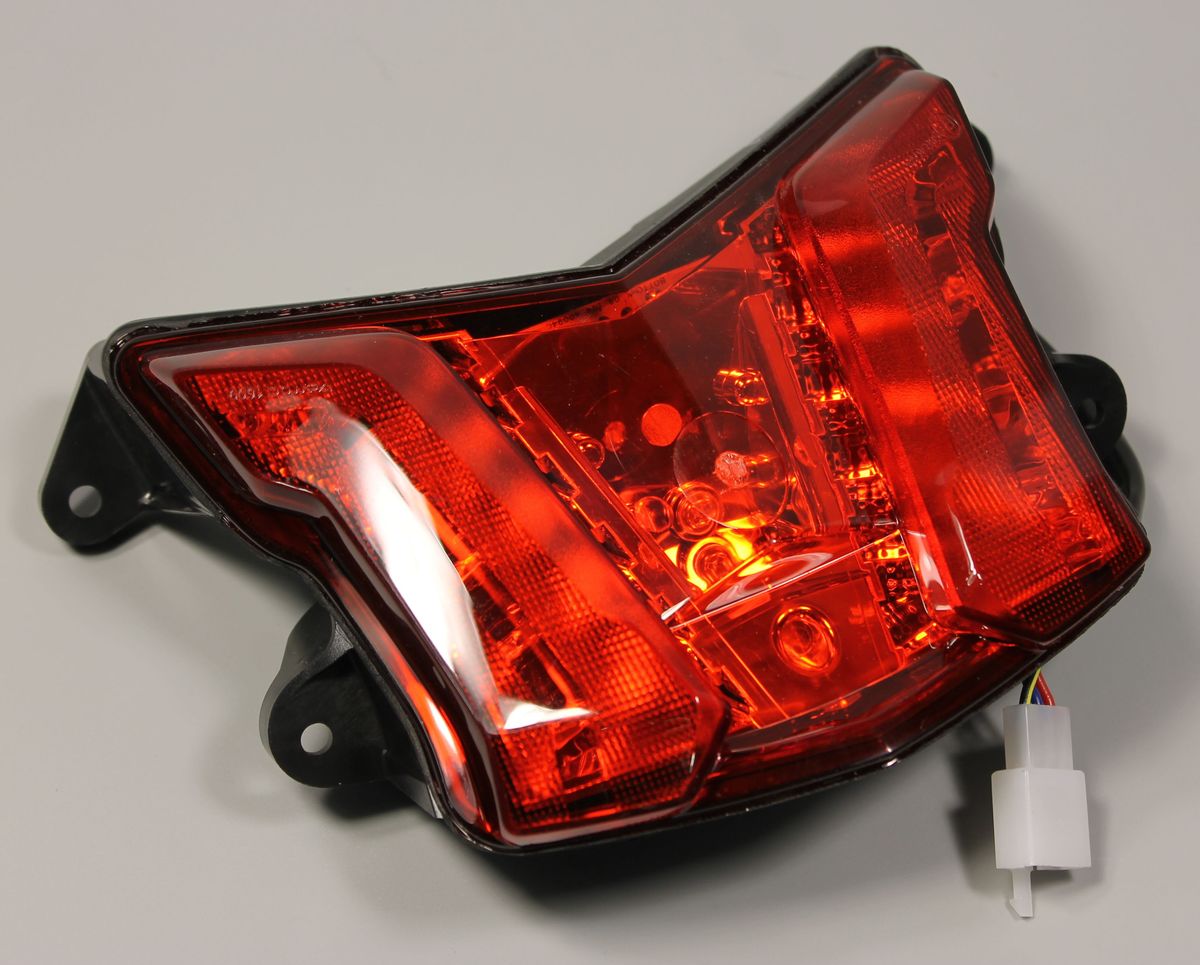 Фонарь задний в сборе DT401021 BAJAJ