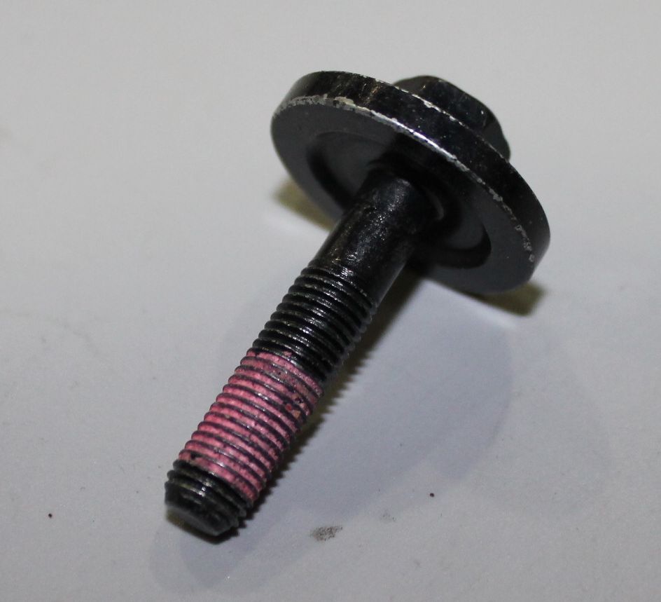 Болт звезды распредвала DH102125 BAJAJ