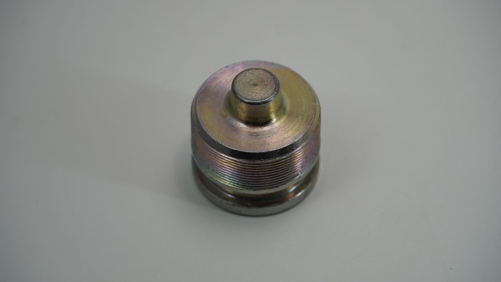 Болт крышки амортизатора DT151042 BAJAJ